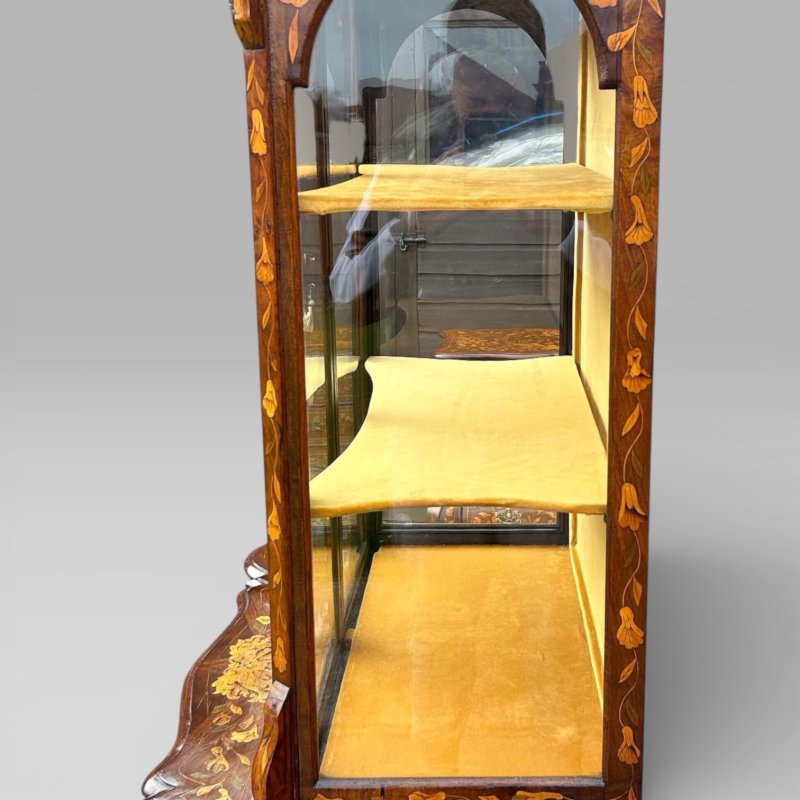Edwards & Roberts Dutch Marquetry Display Cabinet On Chest - Image 8